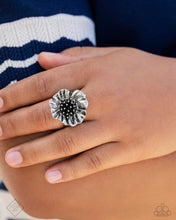 Load image into Gallery viewer, Paparazzi Jewelry Fashion Fix Glimpses of Malibu