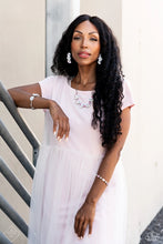 Load image into Gallery viewer, Paparazzi Jewelry Fashion Fix Glimpses of Malibu