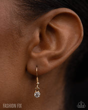 Load image into Gallery viewer, Paparazzi Jewelry Fashion Fix Fiercely 5th Avenue