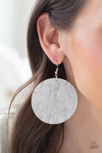 Load image into Gallery viewer, Paparazzi Jewelry Necklace Private Paradise/SEA Where It Goes - White