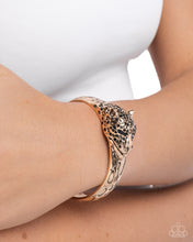 Load image into Gallery viewer, Paparazzi Jewelry Bracelet Cheetah Chapter