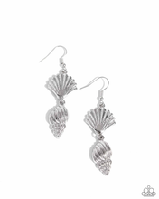 Load image into Gallery viewer, Paparazzi Jewelry SHELL, I Was In the Area - Silver