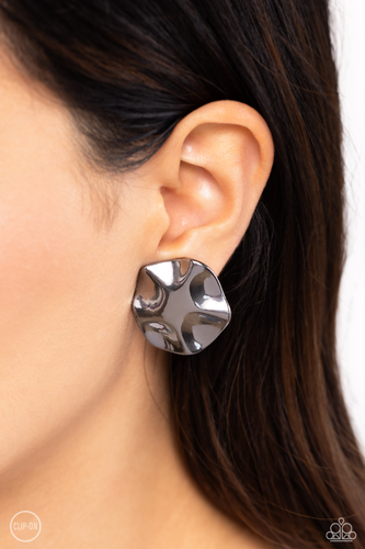 Paparazzi Jewelry Earrings Destination Unknown
