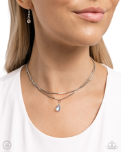 Load image into Gallery viewer, Paparazzi Jewelry Necklace Teeming Teardrop - Green