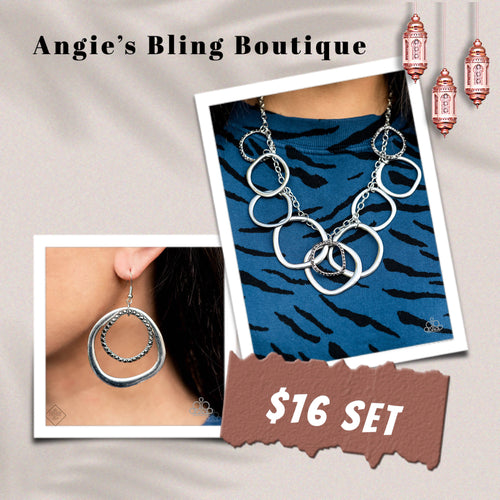 Paparazzi Jewelry Fashion Fix Dizzy With Desire - Silver