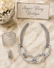 Load image into Gallery viewer, Paparazzi Jewelry Fashion Fix Pop-YOU-lar Demand 0719