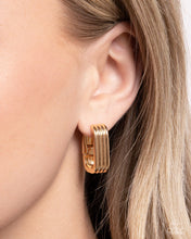 Load image into Gallery viewer, Paparazzi Jewelry Earrings Vendetta Vanity