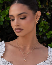Load image into Gallery viewer, Paparazzi Jewelry Necklace Sweet Sophistication - Gold