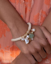 Load image into Gallery viewer, Paparazzi Jewelry Necklace Summer Incoming - Multi