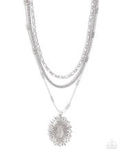 Load image into Gallery viewer, Paparazzi Jewelry Necklace Fitting In