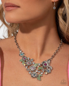 Paparazzi Jewelry Life of the Party Head-Turning Harmony