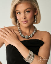 Load image into Gallery viewer, Paparazzi Jewelry Zi Bracelet Dynamic Debut - White