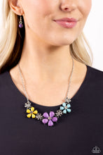 Load image into Gallery viewer, Paparazzi Jewelry Necklace Growing Garland