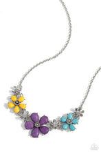 Load image into Gallery viewer, Paparazzi Jewelry Necklace Growing Garland