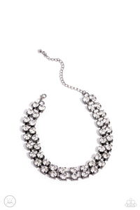 Paparazzi Jewelry Glistening Gallery Necklace