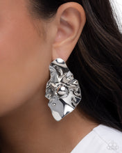 Load image into Gallery viewer, Paparazzi Jewelry Earrings Crinkled Catwalk