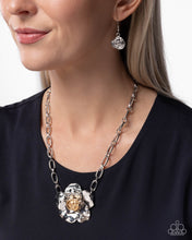 Load image into Gallery viewer, Paparazzi Jewelry Necklace Flourishing Fanfare