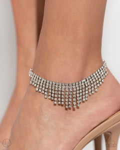 Paparazzi Jewelry Life of the Party Daring Decadence - White