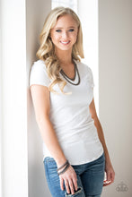 Load image into Gallery viewer, Paparazzi Jewelry Necklace Hit Em Up