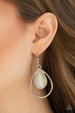 Load image into Gallery viewer, Paparazzi Jewelry Earrings Color Me Cool - White