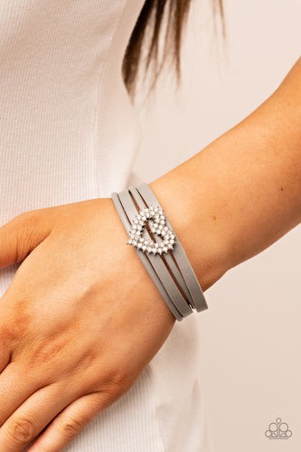 Paparazzi Jewelry Bracelet Wildly in Love - Silver