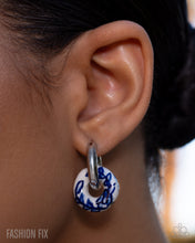 Load image into Gallery viewer, Paparazzi Jewelry Fashion Fix Sunset Sightings 0426