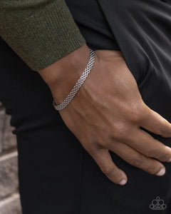 Paparazzi Chained Character - Silver