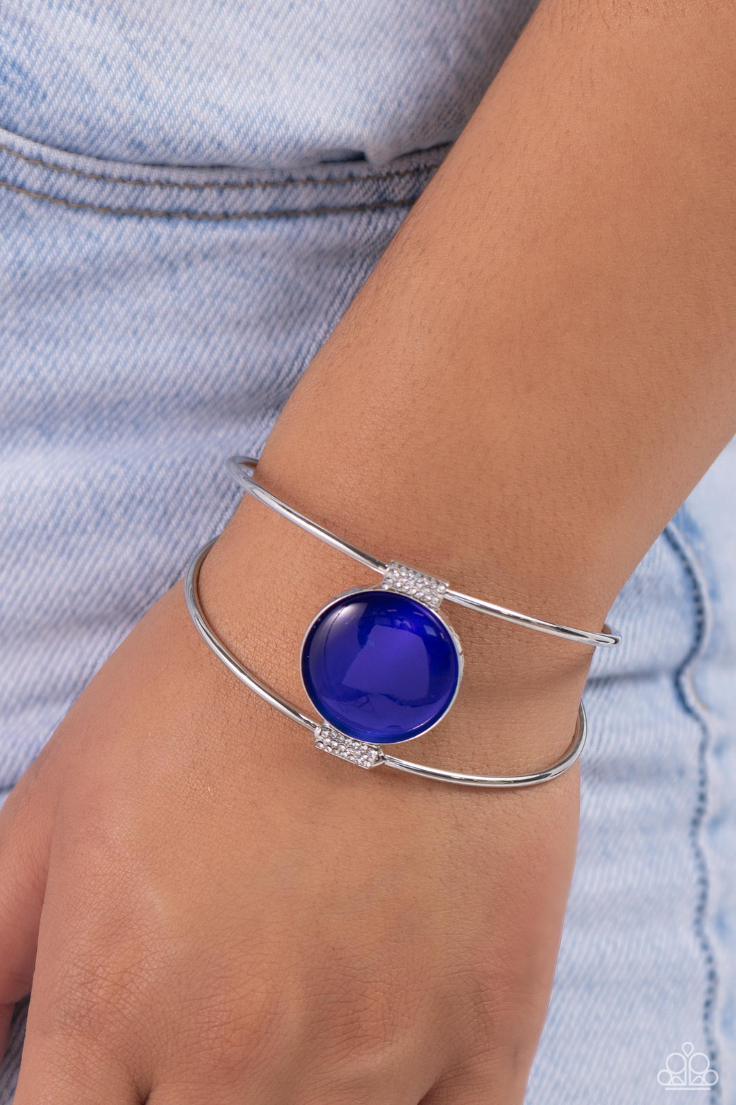 Paparazzi Jewelry Bracelet Candescent Cats Eye - Blue