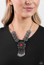 Load image into Gallery viewer, Paparazzi Jewelry Necklace A La ROGUE