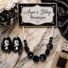 Load image into Gallery viewer, Paparazzi Jewelry Necklace Bubbly Backstage