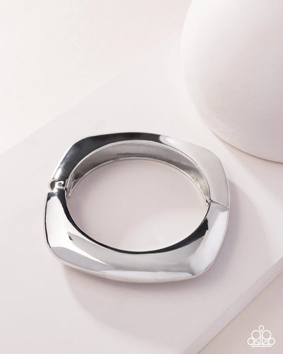 Paparazzi Jewelry Bracelet Rounded Reflection - Silver