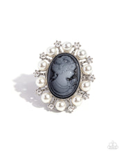 Load image into Gallery viewer, Paparazzi Jewelry Ring Vintage Glam - Black