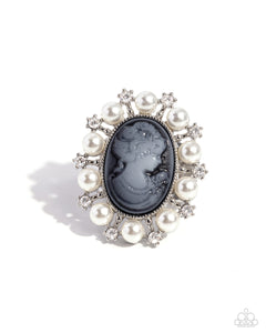 Paparazzi Jewelry Ring Vintage Glam - Black