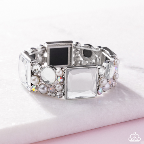 Paparazzi Jewelry Bracelet Glam to the Max - White