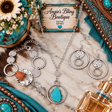Load image into Gallery viewer, Paparazzi Jewelry Fashion Fix Simply Santa Fe 0822
