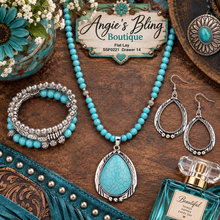 Load image into Gallery viewer, Paparazzi Jewelry Necklace Evolution