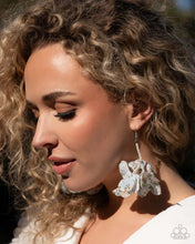 Load image into Gallery viewer, Paparazzi Jewelry Earrings Flourishing Fantasia