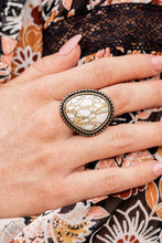 Load image into Gallery viewer, Paparazzi Jewelry Necklace Rodeo Royale