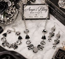 Load image into Gallery viewer, Paparazzi Jewelry Necklace Modern Day Marvel