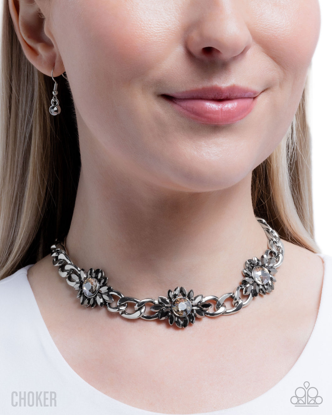 Paparazzi Jewelry Necklace Industrial Intro - Silver