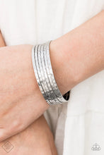 Load image into Gallery viewer, Paparazzi Jewelry Necklace Rio Rainfall