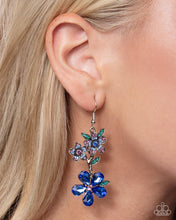 Load image into Gallery viewer, Paparazzi Jewelry Earrings Breathtaking Bloom
