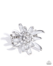 Load image into Gallery viewer, Paparazzi Jewelry Ring Floral Faculty - White