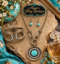 Load image into Gallery viewer, Paparazzi Jewelry Necklace Badlands Treasure Hunt - Brass