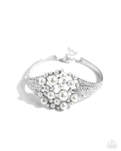 Load image into Gallery viewer, Paparazzi Jewelry Ring Royal Red Carpet