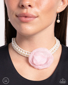 Paparazzi Jewelry Necklace Radiant Rosette - Pink