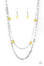 Load image into Gallery viewer, Paparazzi Jewelry Necklace Bold Buds - Yellow