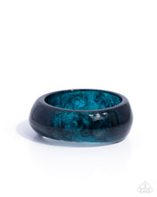 Load image into Gallery viewer, Paparazzi Jewelry Bracelet Eye-Catching Evening