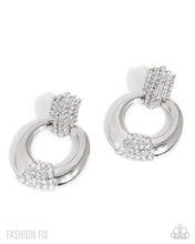 Load image into Gallery viewer, Paparazzi Jewelry Necklace Select Sass