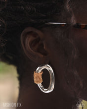 Load image into Gallery viewer, Paparazzi Jewelry Necklace Power Period